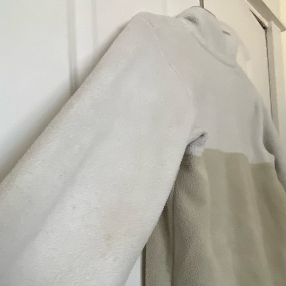 Patagonia Lightweight Synchilla Pullover - Picture 6 of 9